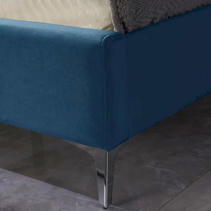 Base de cama tapizada en terciopelo tamaño queen con patas de metal de 6 pulgadas