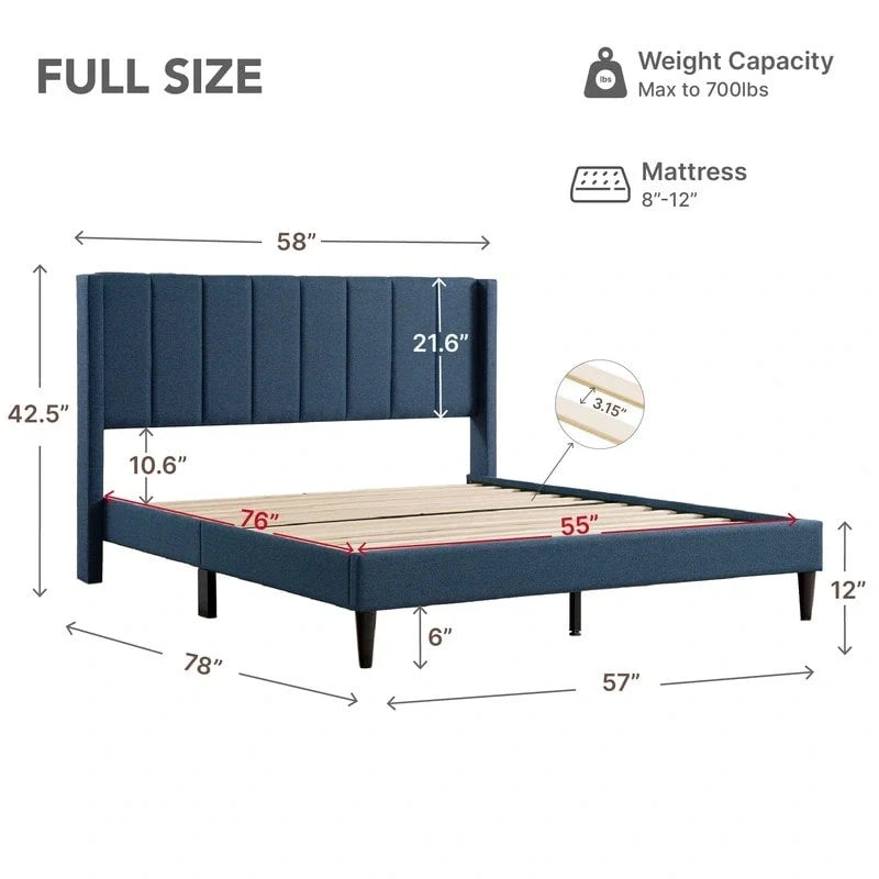 Cama tapizada con plataforma y cabecero capitoné con canales